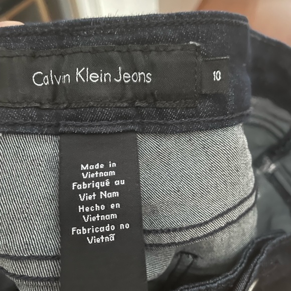 Like new CK jeans - Picture 3 of 4